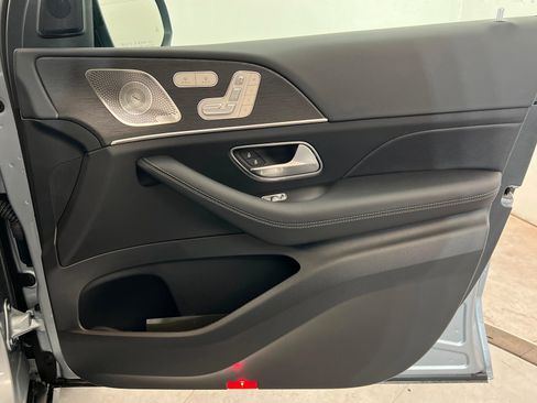 New 2026 Mercedes-Benz GLS 450 4MATIC image 24