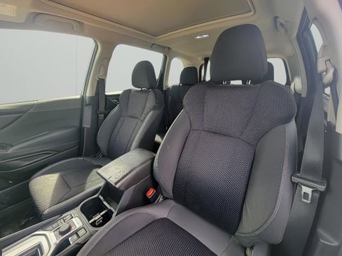 Used 2022 Subaru Forester Premium image 10