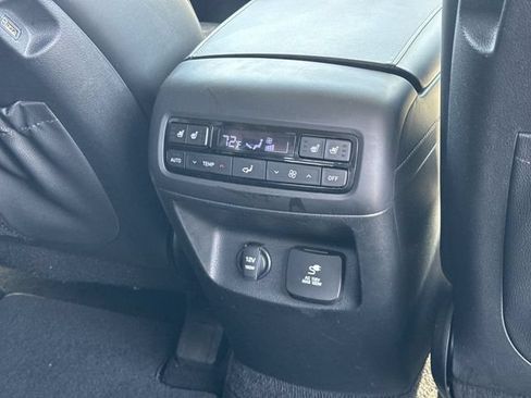 Used 2021 Hyundai Palisade Limited w/ Cargo Package AWD/4WD image 17