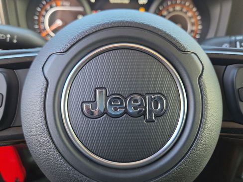 New 2026 Jeep Gladiator Sport image 21