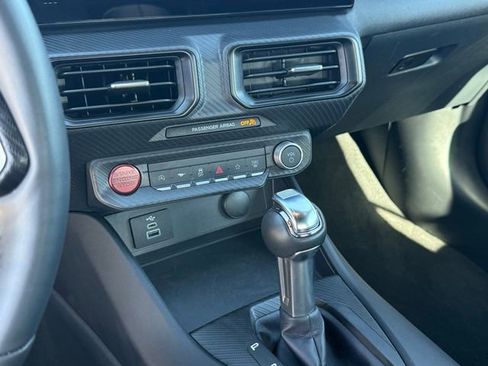 Used 2025 Ford Mustang Convertible RWD image 21