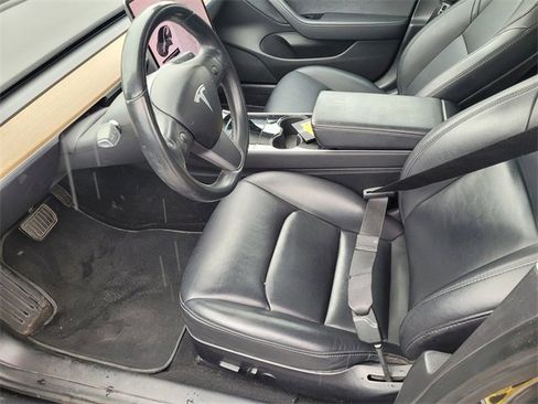 Used 2018 Tesla Model 3 Long Range image 8