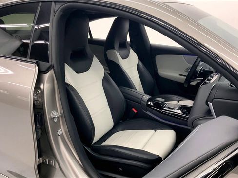 Used 2020 Mercedes-Benz CLA 35 AMG 4MATIC image 11