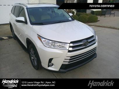 Used 2019 Toyota Highlander XLE