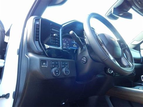 Used 2025 Chevrolet Silverado 1500 High Country w/ LPO, Dark Essentials Package image 18