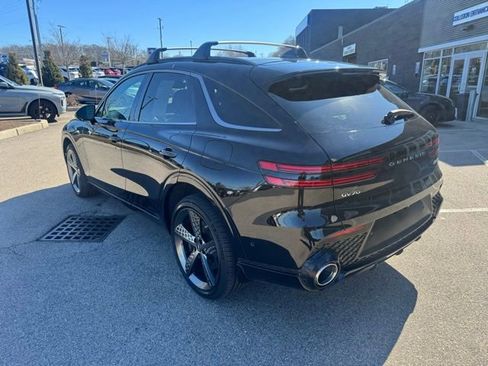 Used 2024 Genesis GV70 3.5T Sport w/ Sport Prestige Package image 6