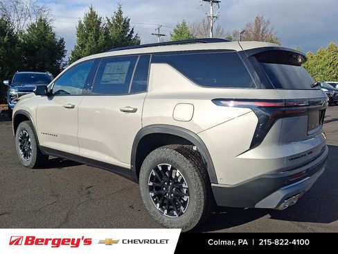 New 2026 Chevrolet Traverse Z71 w/ Enhanced Driving Package image 4