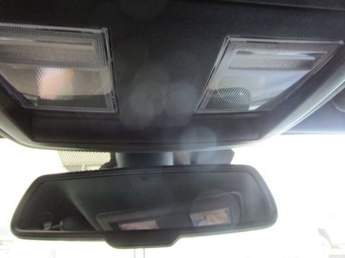 Used 2023 Dodge Challenger SXT RWD image 36
