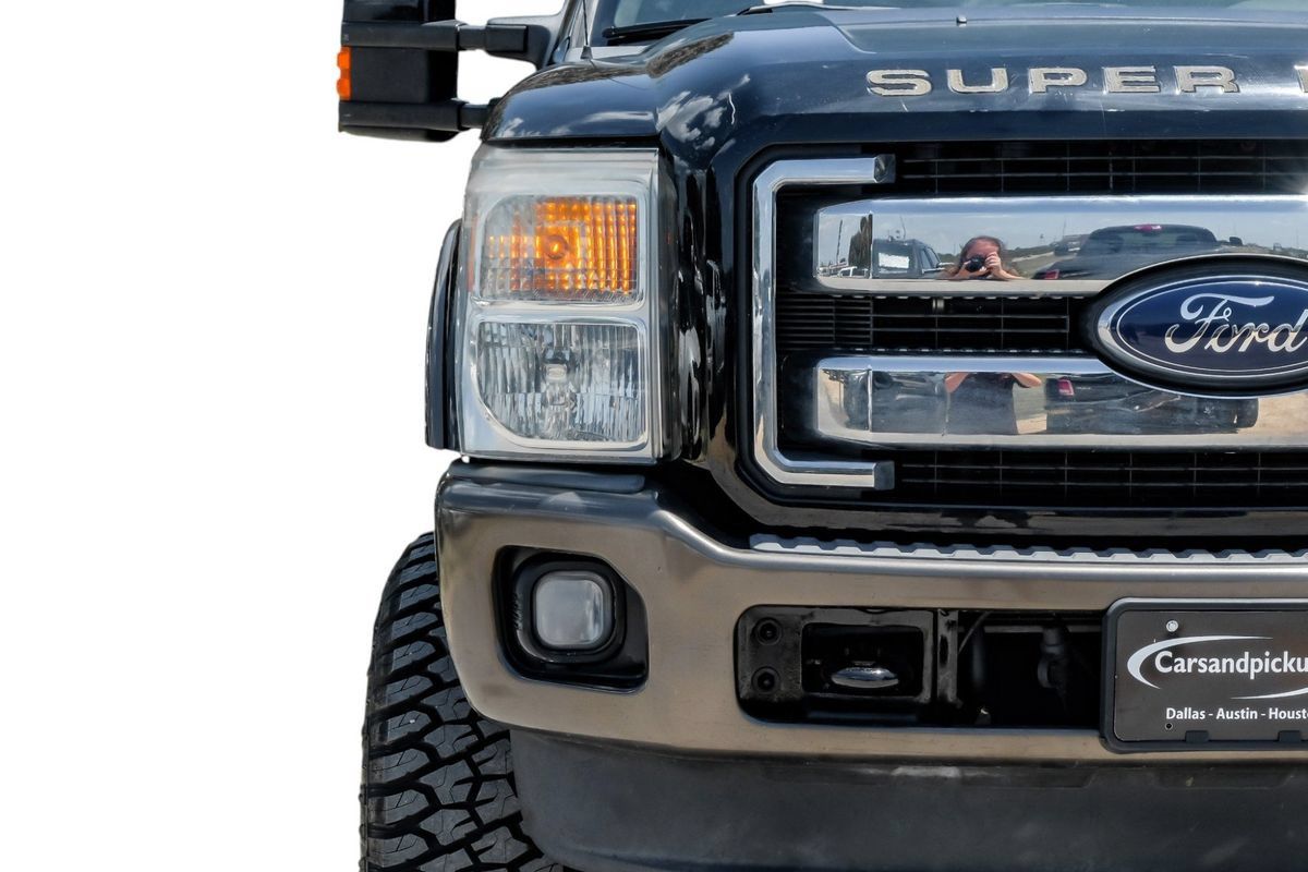 Used 2016 Ford F250 King Ranch w/ FX4 Off-Road Package AWD/4WD image 48