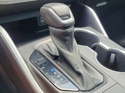 Used 2022 Toyota Highlander XSE FWD image 36