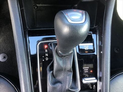 Certified 2024 Jeep Compass Latitude image 15