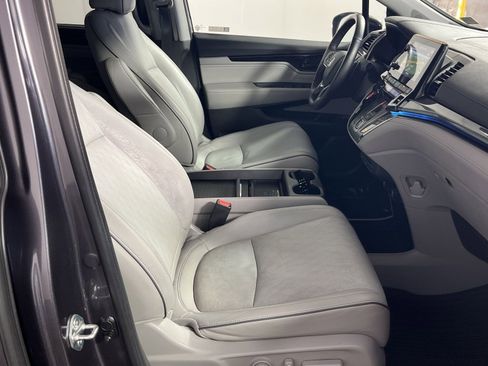 Used 2021 Honda Odyssey Elite image 29