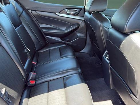 Used 2023 Nissan Maxima SV w/ Floor Mat Group FWD image 22
