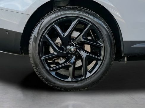 Used 2023 Land Rover Range Rover Sport SE AWD/4WD image 16