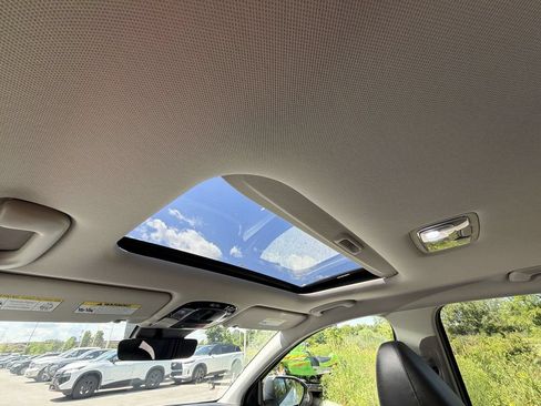 Used 2025 Hyundai Tucson SEL FWD image 16