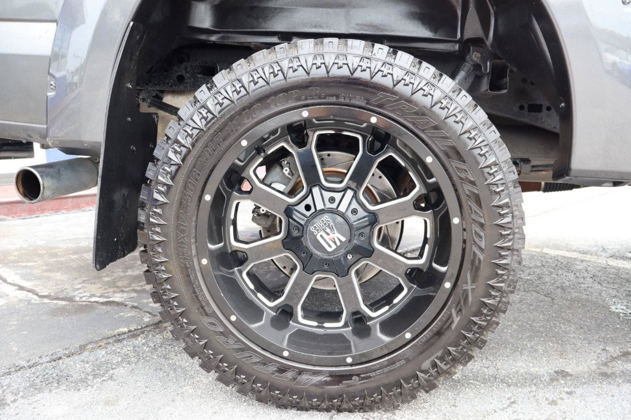 Used 2017 Ford F150 XLT w/ Equipment Group 302A Luxury AWD/4WD image 34