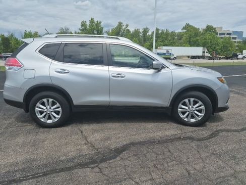 Used 2014 Nissan Rogue SV AWD/4WD image 5