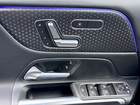 New 2026 Mercedes-Benz GLB 250 4MATIC image 26