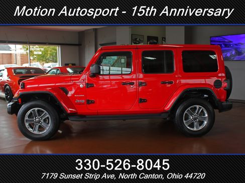 Used 2021 Jeep Wrangler Unlimited Sahara w/ Uconnect 4C Nav & Sound Group image 7