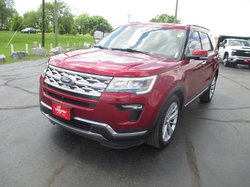 Used 2018 Ford Explorer Limited FWD image 10