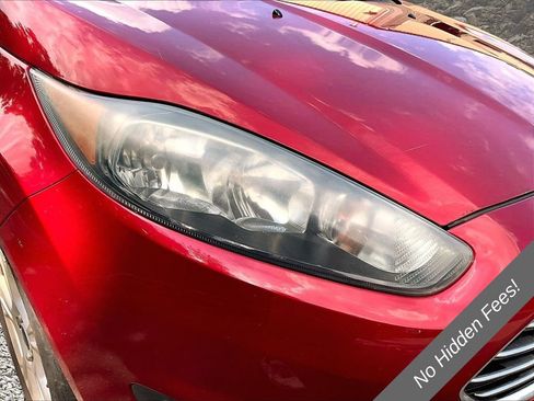Used 2016 Ford Fiesta SE FWD image 26