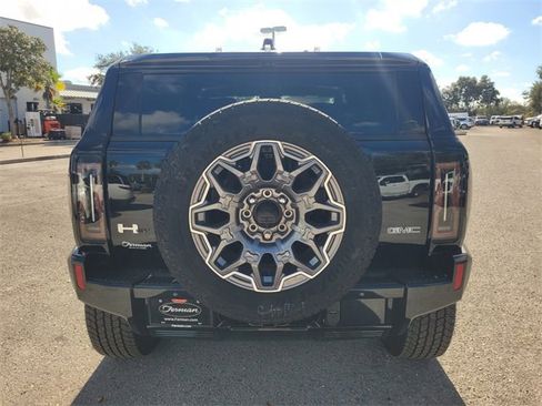 New 2026 GMC Hummer EV SUV image 12