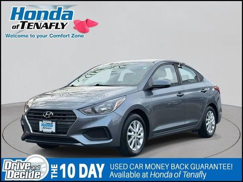 Used 2018 Hyundai Accent SEL image 2