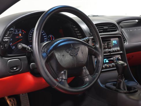 Used 2003 Chevrolet Corvette Z06 w/ Memory Package, 3 Drivers RWD image 63