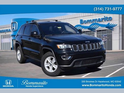 Used 2017 Jeep Grand Cherokee Laredo w/ Quick Order Package 23E image 1