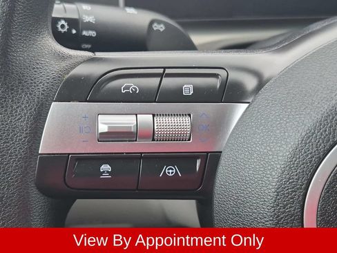 Used 2025 Hyundai Tucson SEL FWD image 20
