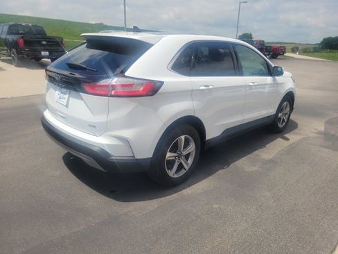 Used 2024 Ford Edge SEL w/ Convenience Package AWD/4WD image 5