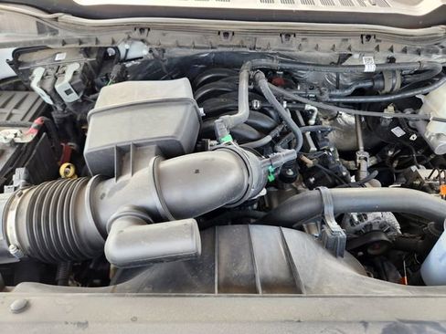 Used 2024 Ford F250 Lariat w/ Sport Appearance Package AWD/4WD image 33
