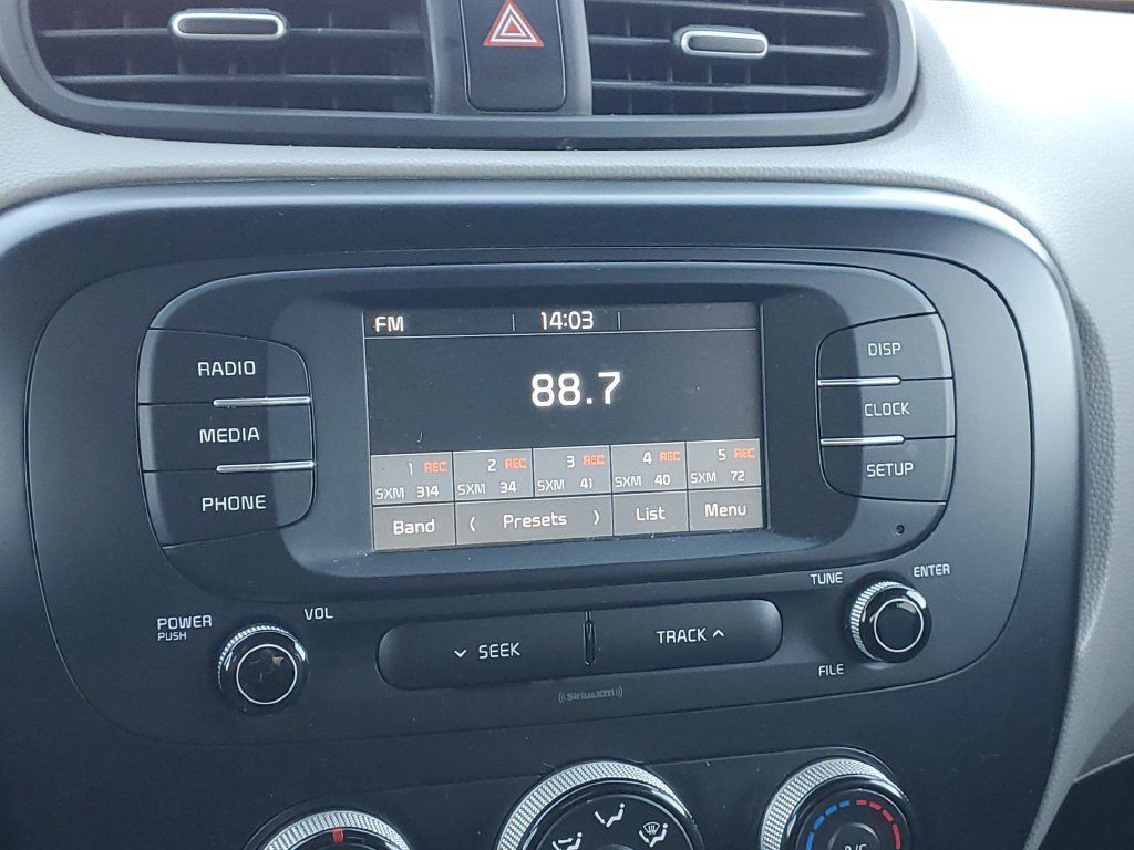Used 2019 Kia Soul FWD image 19