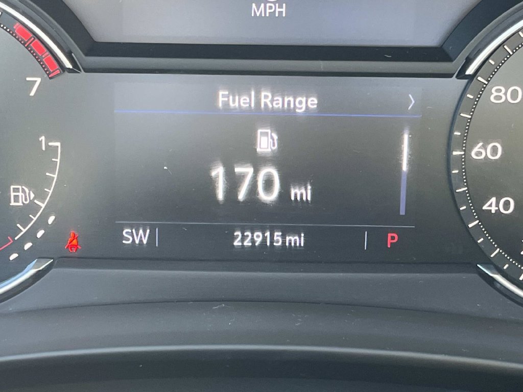 Used 2023 Cadillac XT4 Premium Luxury FWD image 47