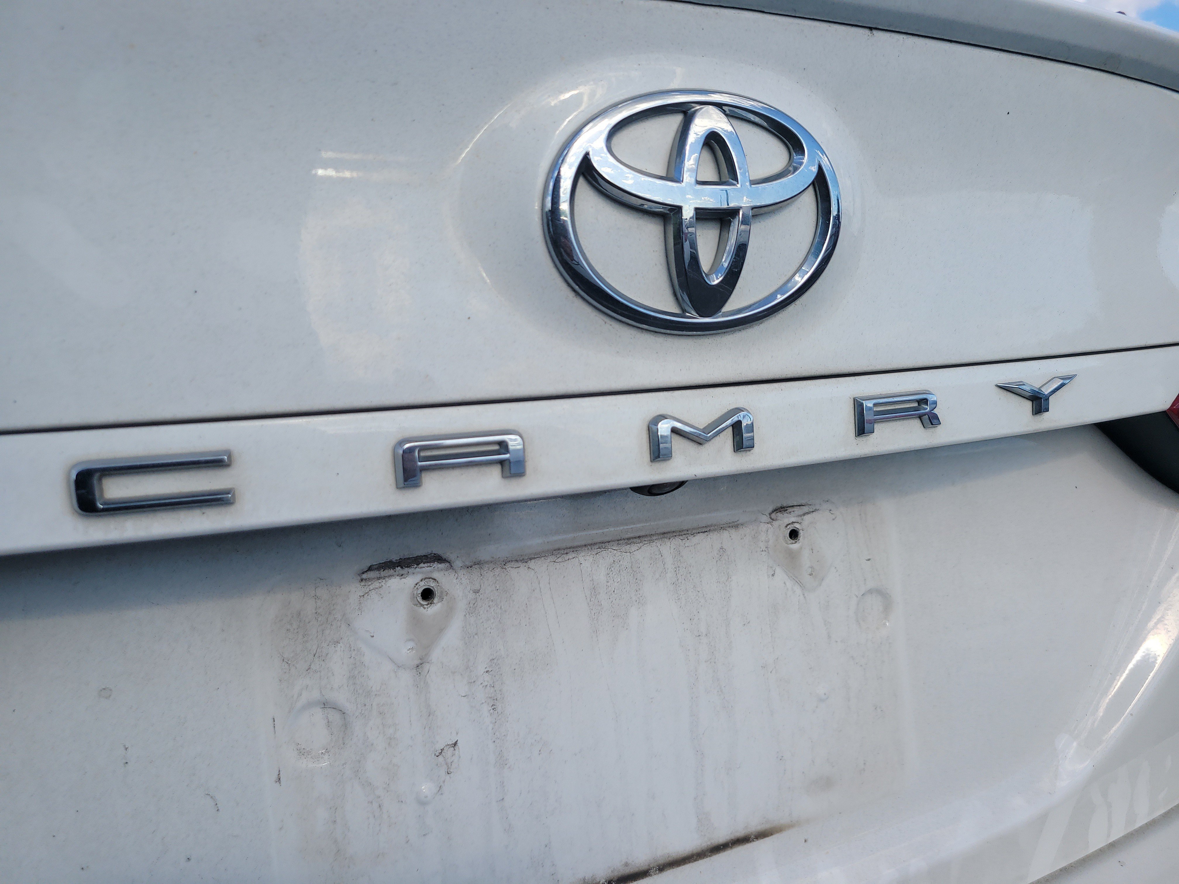 Used 2018 Toyota Camry SE FWD image 8