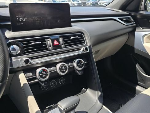 Used 2023 Genesis G70 2.0T AWD/4WD image 33
