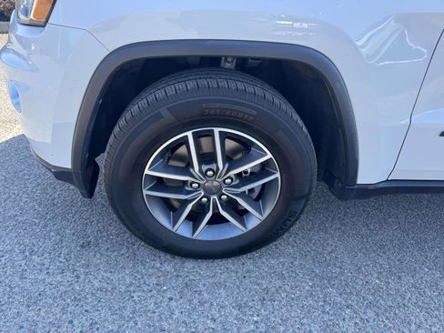 Used 2021 Jeep Grand Cherokee Limited image 8