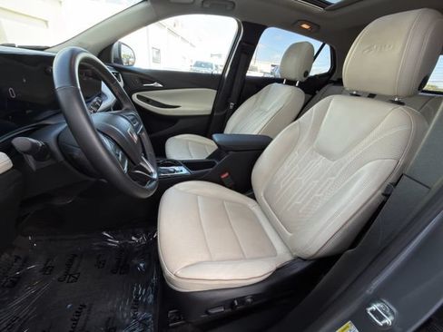 Used 2024 Buick Encore GX Avenir w/ Avenir Technology Package AWD/4WD image 27