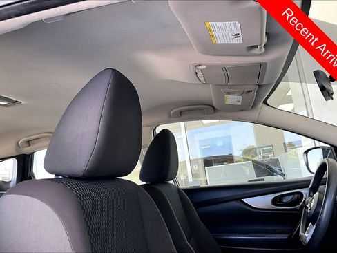 Used 2019 Nissan Rogue Sport S FWD image 27