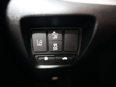 Used 2018 Acura TLX w/ Technology Package FWD image 21