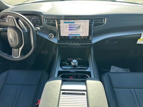 New 2026 Jeep Grand Wagoneer L 4WD image 15