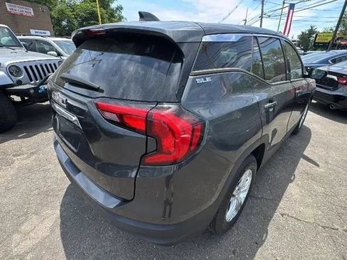 Used 2020 GMC Terrain SLE FWD image 5