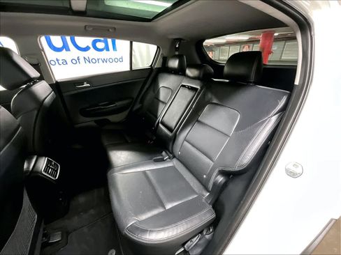 Used 2018 Kia Sportage SX image 15
