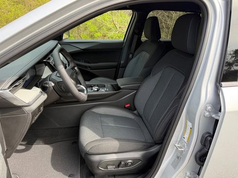 New 2026 Jeep Cherokee Laredo AWD/4WD image 12