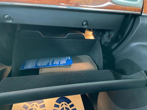 Used 2012 Jeep Grand Cherokee Overland image 15