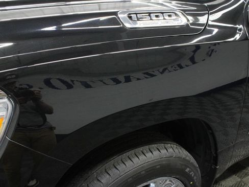Used 2021 RAM 1500 Big Horn AWD/4WD image 45