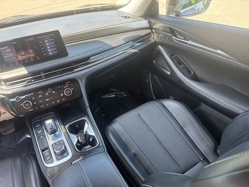 Used 2023 INFINITI QX60 Luxe image 25