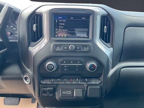 Used 2024 Chevrolet Silverado 2500 Custom w/ Custom Convenience Package AWD/4WD image 11
