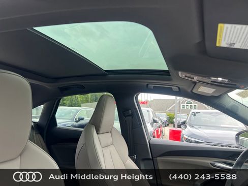 Used 2025 Audi Q5 Premium Plus w/ Premium Plus AWD/4WD image 26