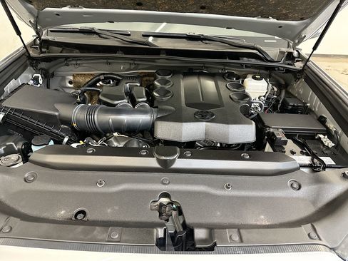 Used 2024 Toyota 4Runner SR5 Premium image 34